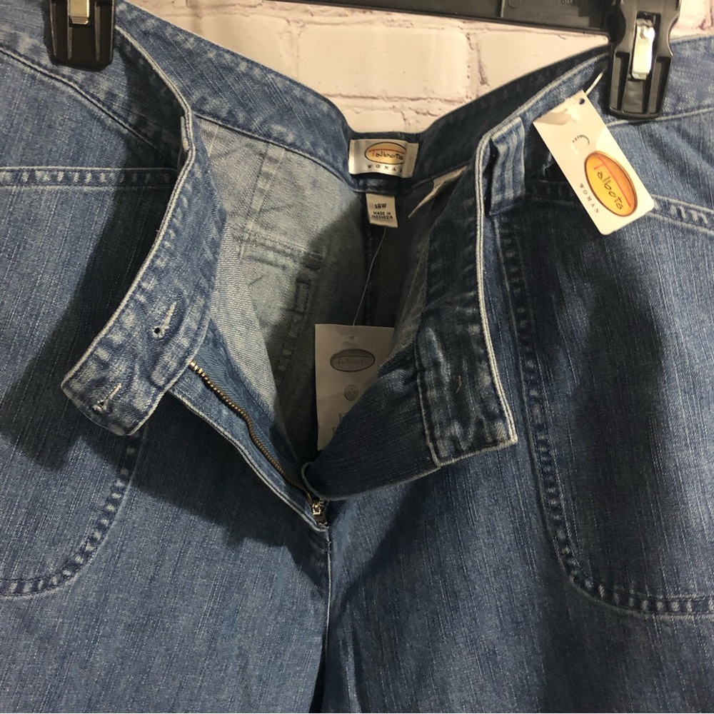 NWT Talbots Women’s Cotton Relax Fit Ankle Jeans - Size 18W - Picture 3 of 8